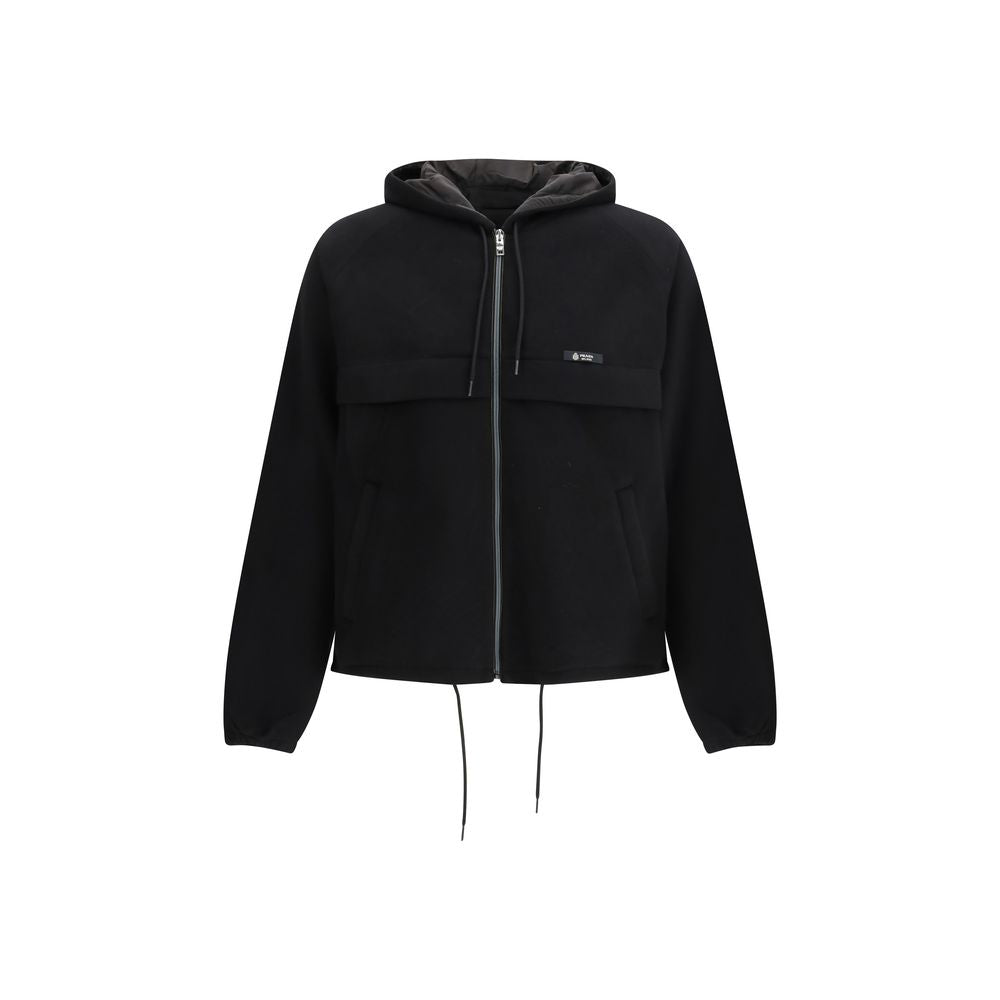Schwarze Kapuzenjacke mit Raglanärmeln
