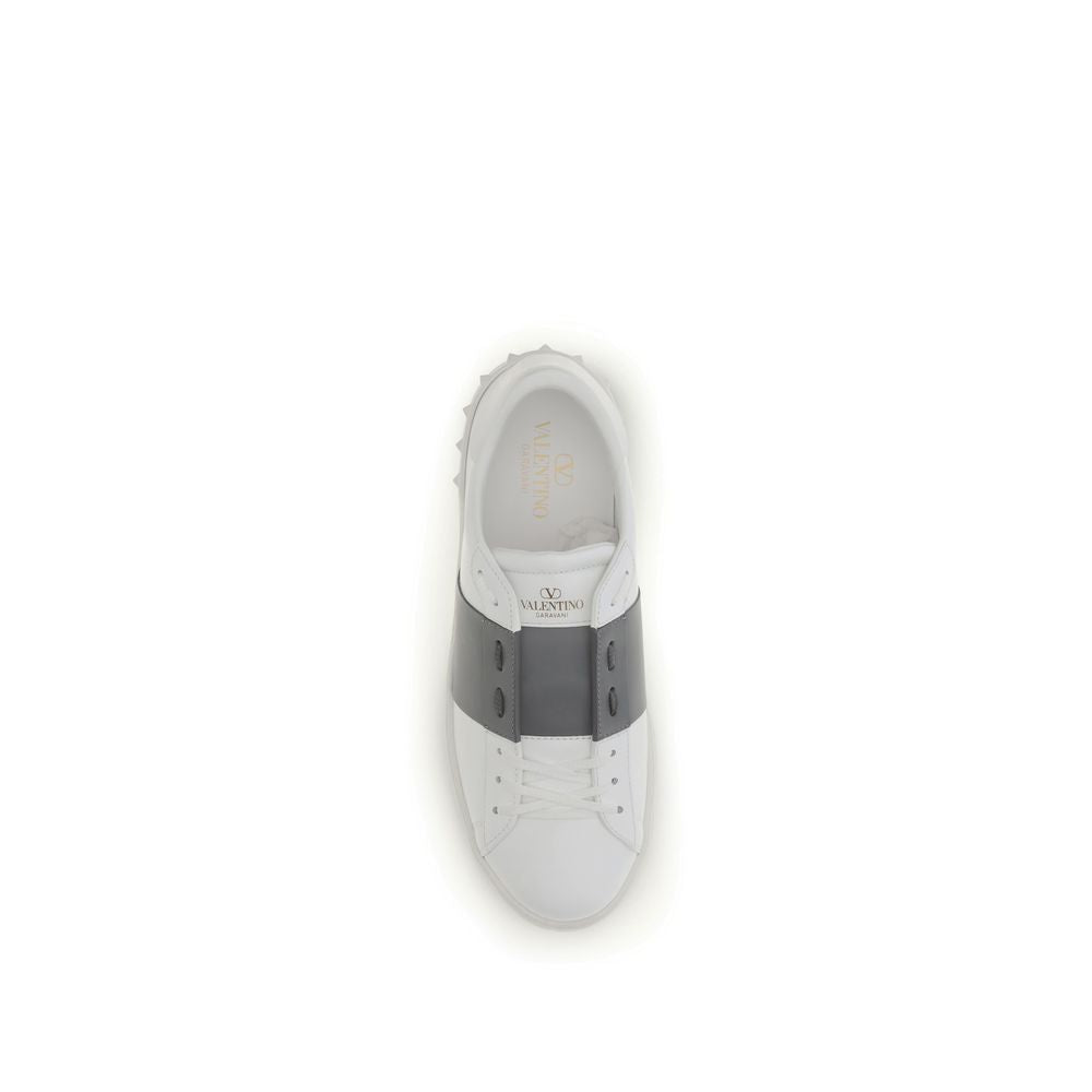 Open Sneakers