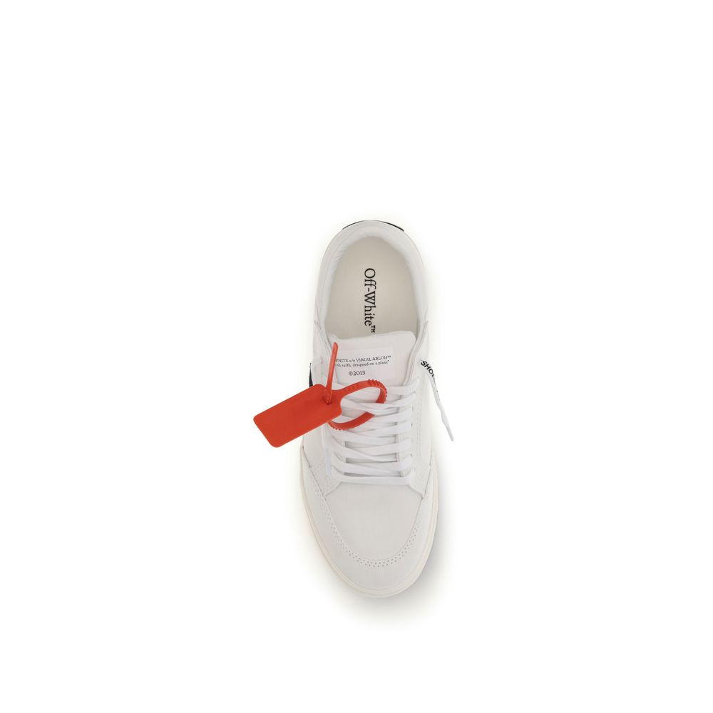 New Low Vulcanized canvas Sneakers
