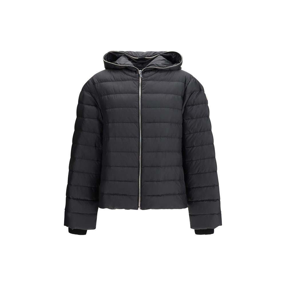Schwarze Daunenjacke mit Reißverschluss