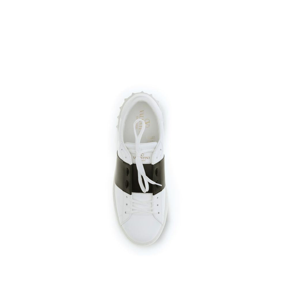 Open Sneakers