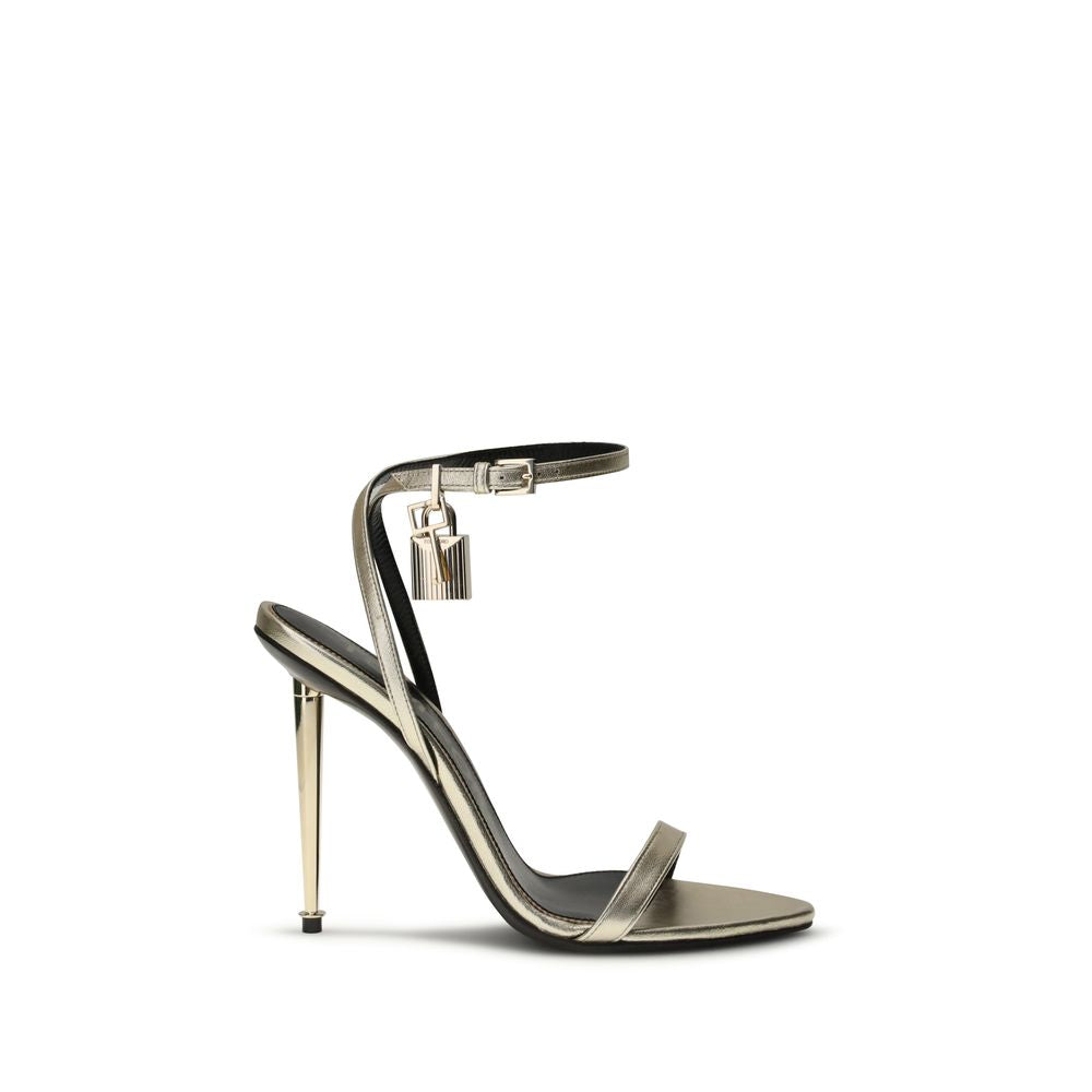 Patent leather high heel Pumps