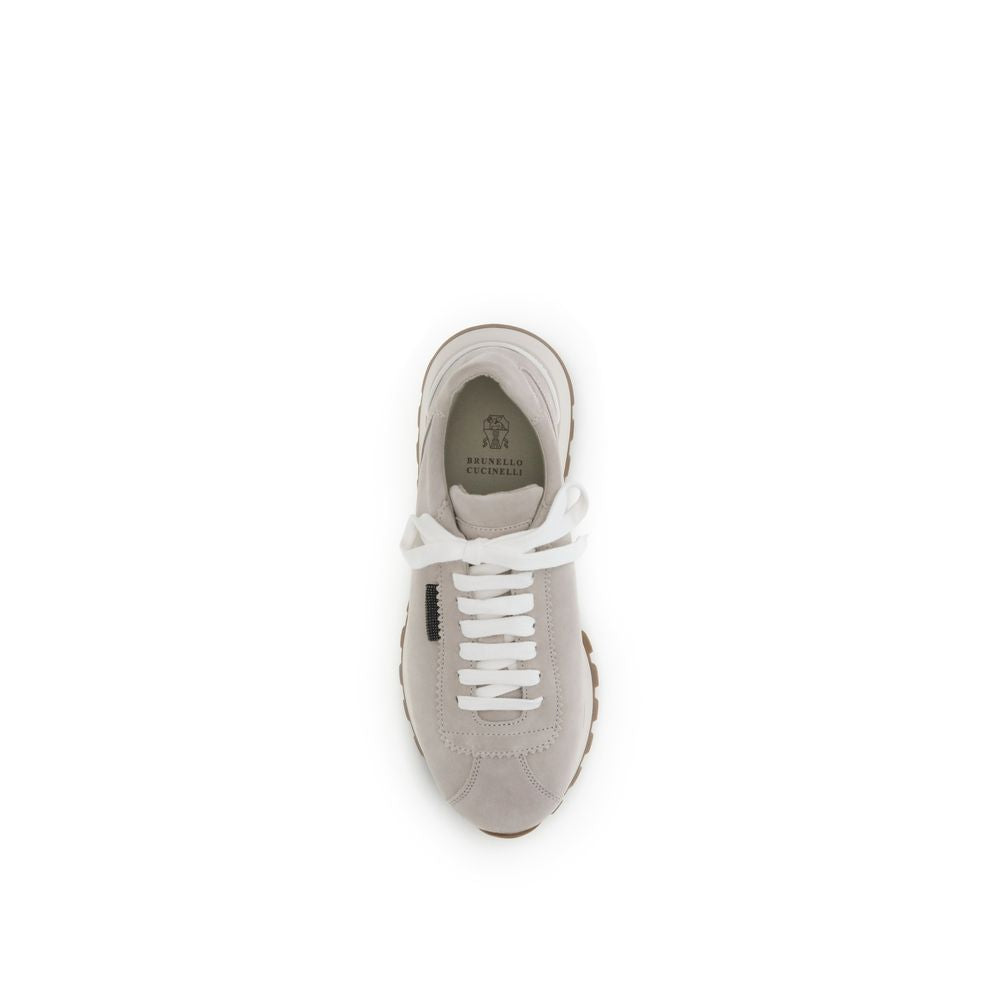 Sneakers with iconic embellishments
